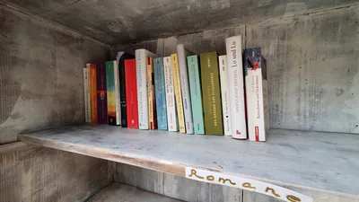 Offener Bücherschrank
