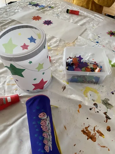 Laternenbasteln im Kinder Kreativ Club