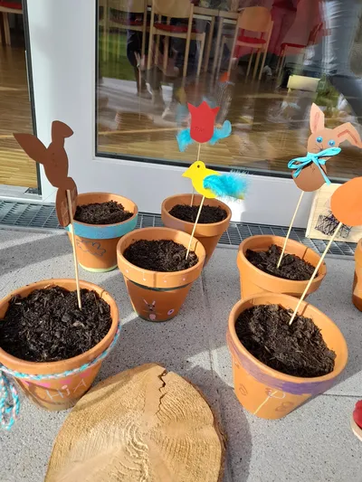 Osterbasteln beim Kinder Kreativ Club