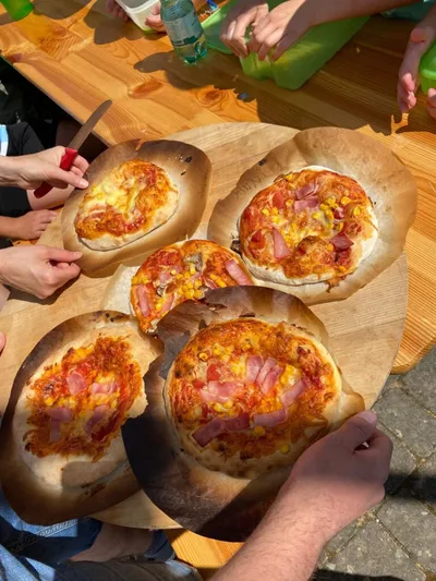 Pizza backen beim KKC